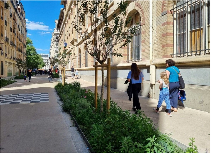 The Case for Car-free "School Streets"